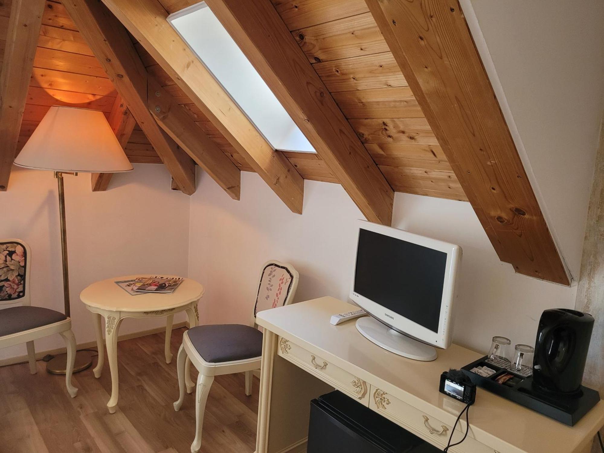 See-Hotel Seeschau - Direkt Am Bodenseeufer Reichenau Εξωτερικό φωτογραφία